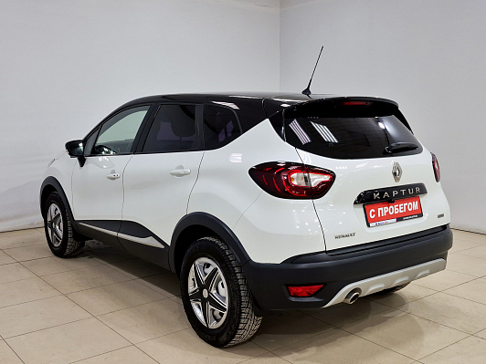 Renault Kaptur Style, 2017 года, пробег 82900 км