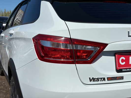 Lada (ВАЗ) Vesta Luxe, 2018 года, пробег 148849 км