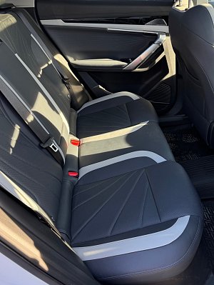 Geely Atlas Флагман, 2024 года, пробег 29257 км
