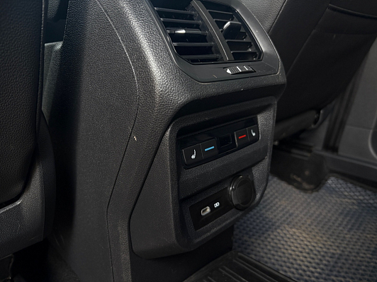 Volkswagen Tiguan R-Line, 2021 года, пробег 53843 км
