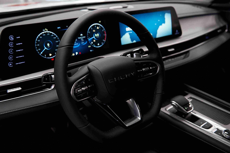 Chery Arrizo 8 Ультра Черный / Ultra Black, белый