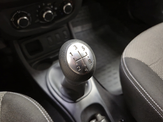Renault Duster Authentique, 2017 года, пробег 106239 км