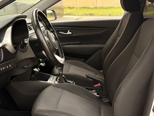 Kia Rio Comfort, 2022 года, пробег 48715 км