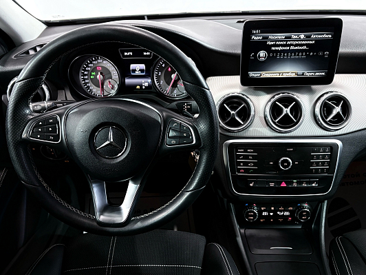 Mercedes-Benz GLA GLA 200 Особая серия, 2016 года, пробег 85000 км