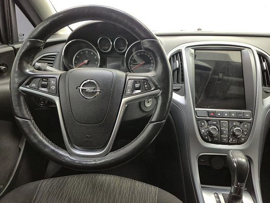 Opel Astra Cosmo, 2013 года, пробег 216093 км