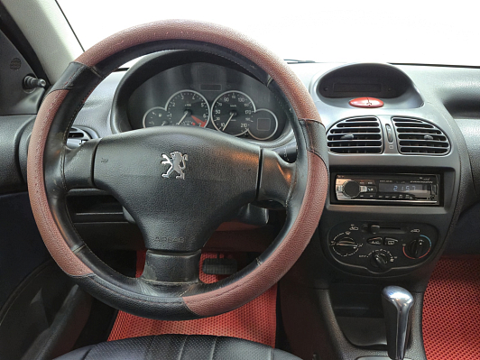 Peugeot 206, 2005 года, пробег 172393 км