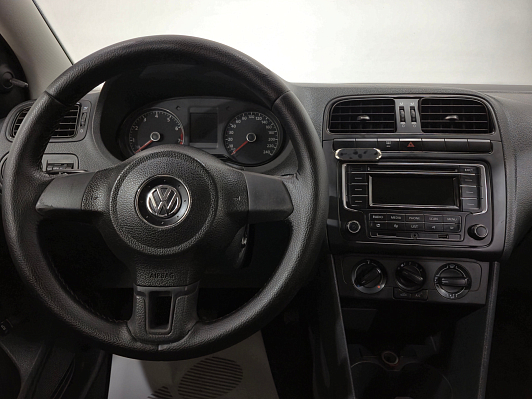 Volkswagen Polo Sochi Edition, 2015 года, пробег 223926 км