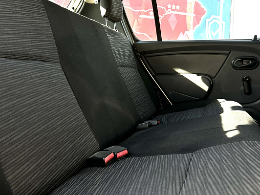 Renault Sandero Expression, 2012 года, пробег 153169 км