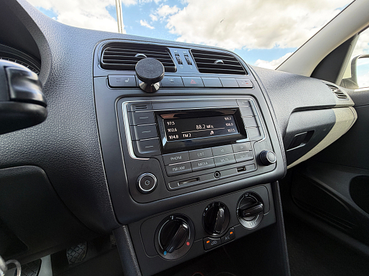 Volkswagen Polo Comfortline, 2016 года, пробег 149100 км