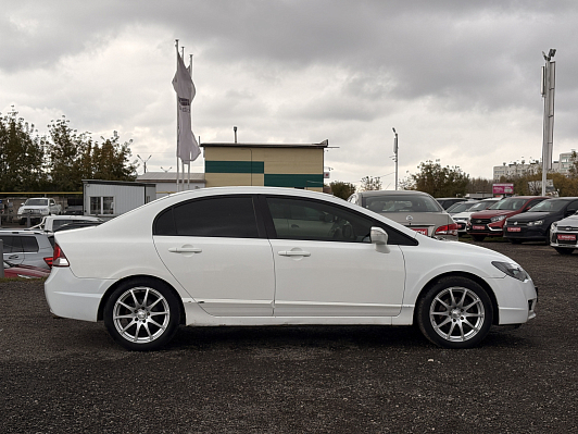 Honda Civic, 2010 года, пробег 320690 км