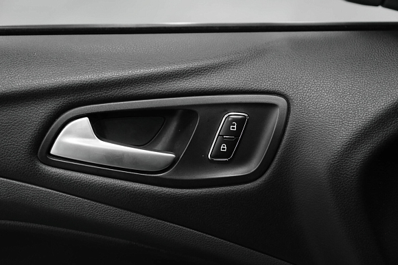 Ford Kuga Titanium, 2016 года, пробег 140792 км