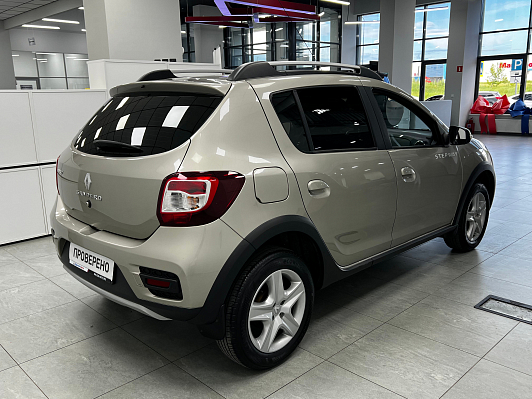 Renault Sandero Privilege, 2018 года, пробег 118000 км