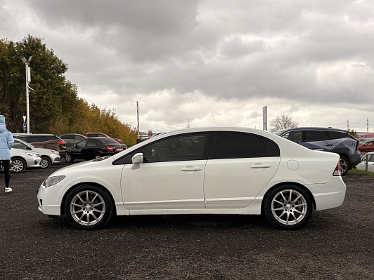 Honda Civic, 2010 года, пробег 320690 км