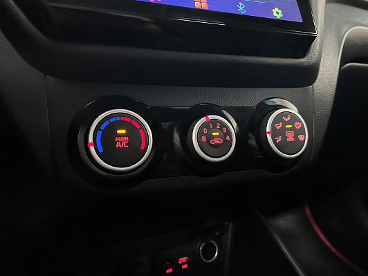 Kia Rio, 2017 года, пробег 141150 км