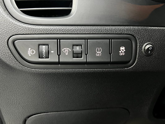 Kia Rio Prestige, 2020 года, пробег 68920 км