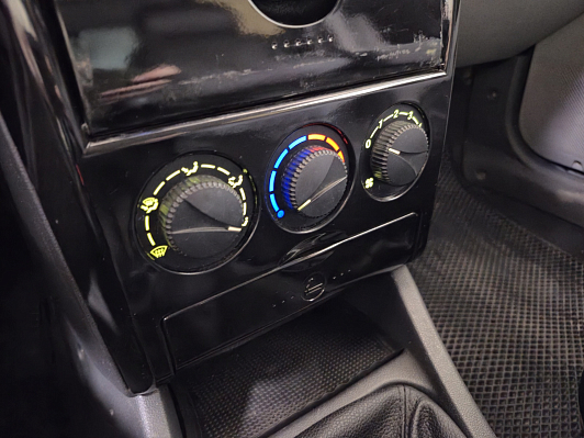Lada (ВАЗ) Priora Норма, 2009 года, пробег 201901 км