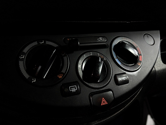 Nissan Note Luxury, 2010 года, пробег 148000 км