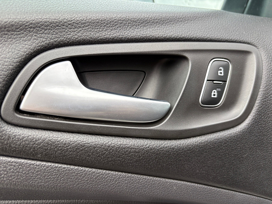 Ford Kuga Titanium, 2018 года, пробег 71526 км