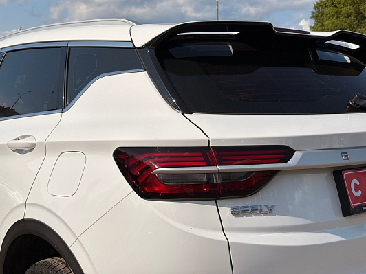 Geely Coolray Flagship, 2023 года, пробег 25630 км