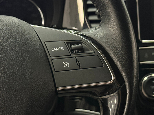 Mitsubishi Outlander Instyle, 2018 года, пробег 102000 км