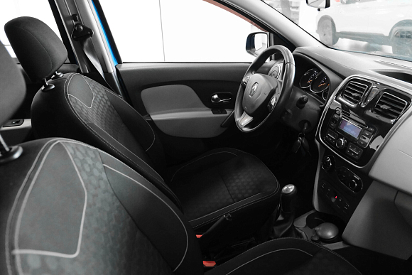 Renault Logan Luxe Privilege, 2014 года, пробег 142000 км