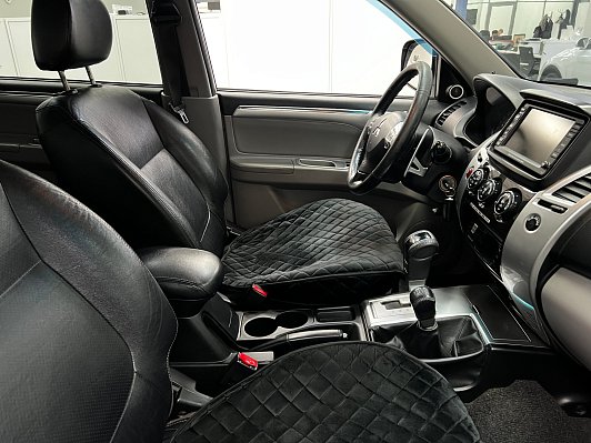 Mitsubishi Pajero Sport Ultimate S08, 2011 года, пробег 264438 км