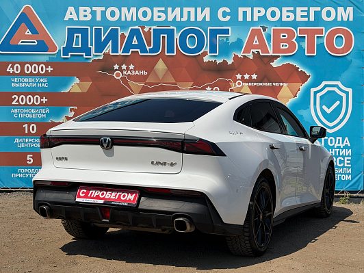 Changan UNI-V Люкс, 2023 года, пробег 39396 км