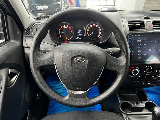 Lada (ВАЗ) Granta Comfort, 2019 года, пробег 114000 км