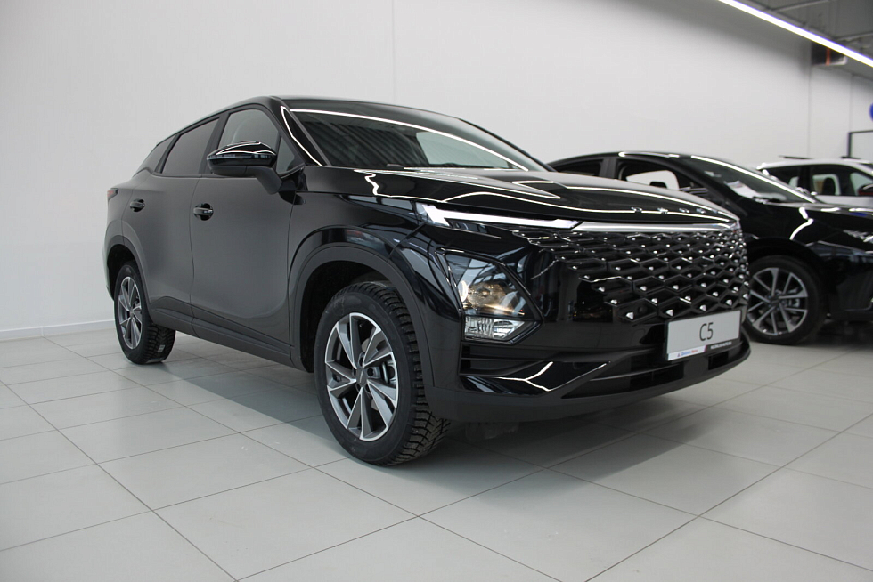 Omoda C5 Драйв, черный