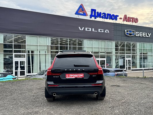 Volvo XC60 R-Design, 2018 года, пробег 85238 км