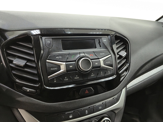 Lada (ВАЗ) Vesta Luxe, 2020 года, пробег 106345 км