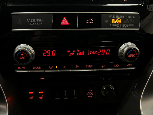 Mitsubishi Pajero Sport Ultimate, 2021 года, пробег 57000 км