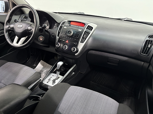 Kia Ceed, 2012 года, пробег 193899 км