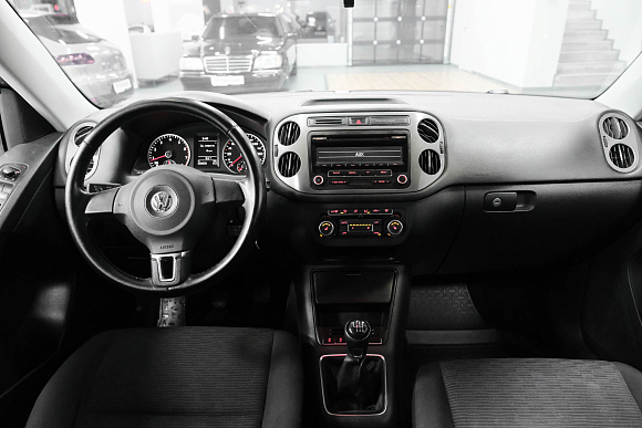 Volkswagen Tiguan CLUB, 2014 года, пробег 220000 км