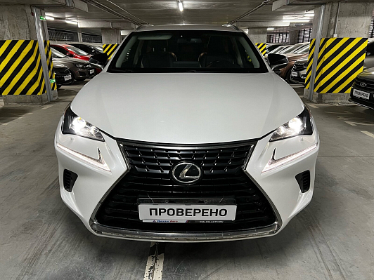 Lexus NX Black Vision, 2020 года, пробег 90000 км