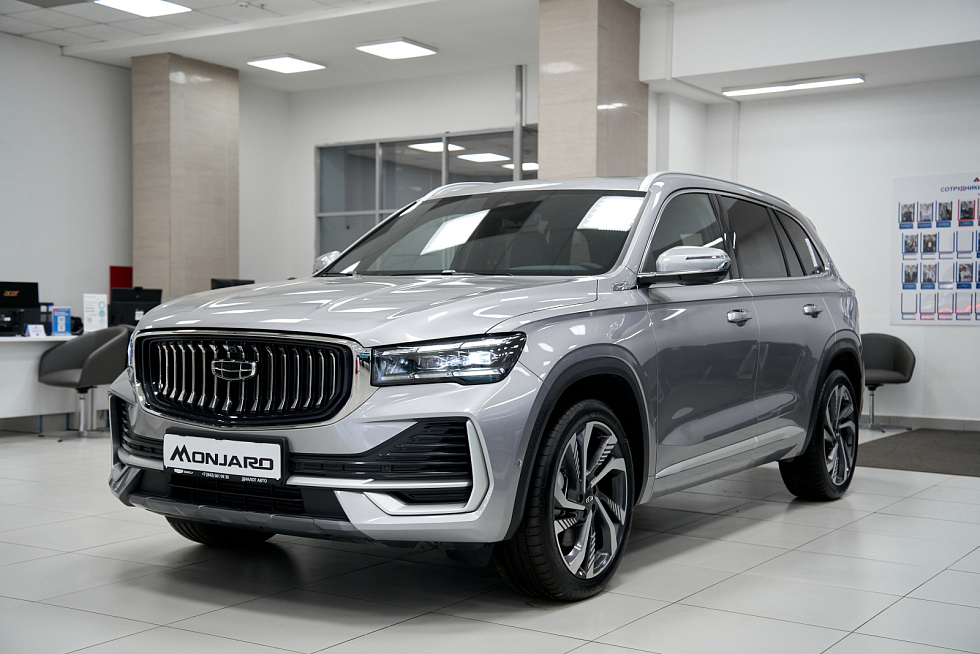 Geely Monjaro Flagship (2023-2025), серый
