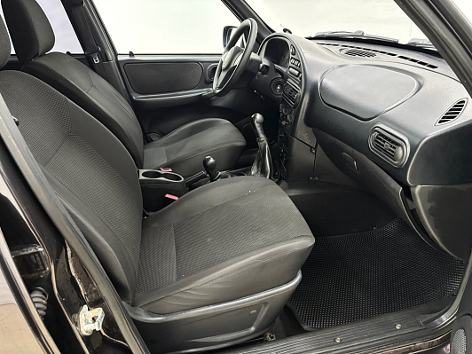 Chevrolet Niva LE+, 2016 года, пробег 180215 км