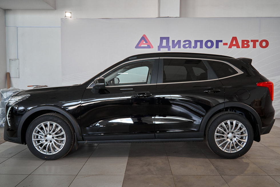 Haval Jolion Оптимум, черный