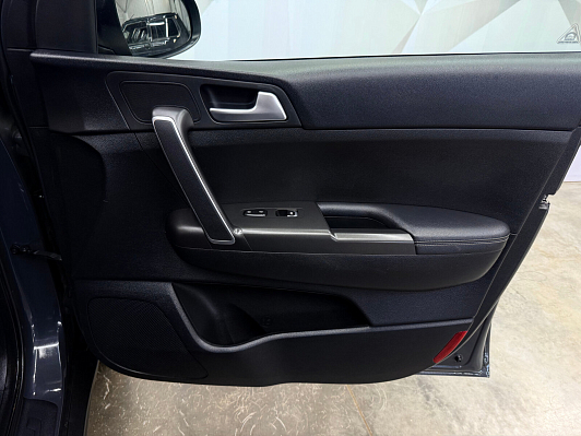 Kia Sportage Luxe+, 2021 года, пробег 94120 км
