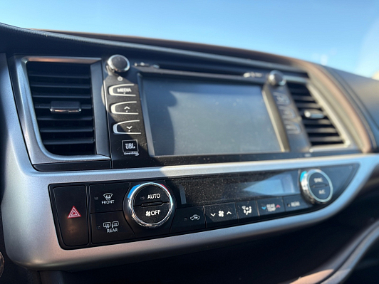 Toyota Highlander Люкс, 2014 года, пробег 166000 км
