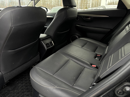 Lexus NX Progressive, 2019 года, пробег 153075 км