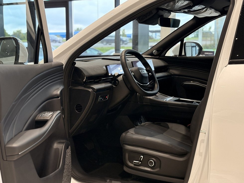 Omoda C7 Стиль, белый