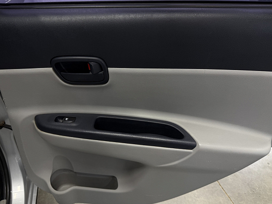 Hyundai Verna GL airbag-passenger BY001104E, 2007 года, пробег 258687 км