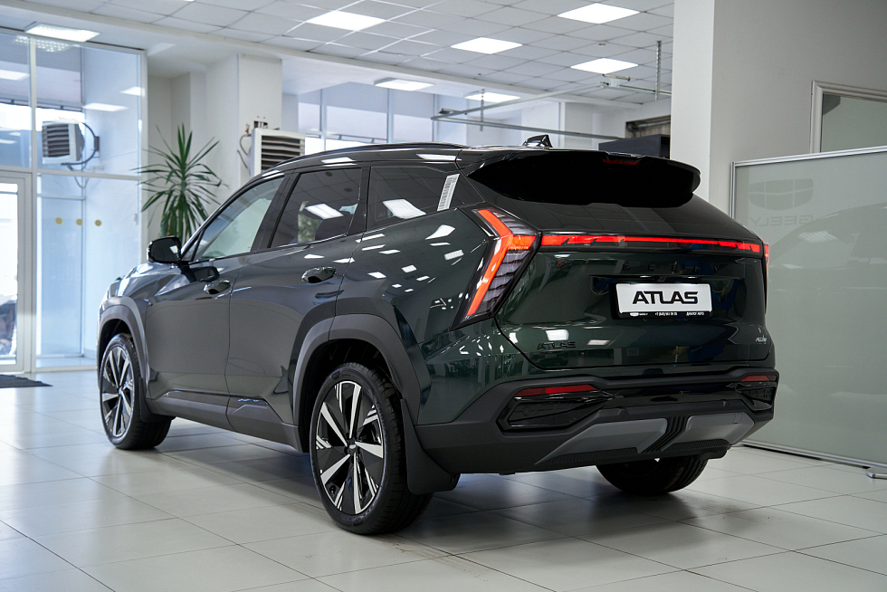 Geely Atlas Flagship Sport, зеленый