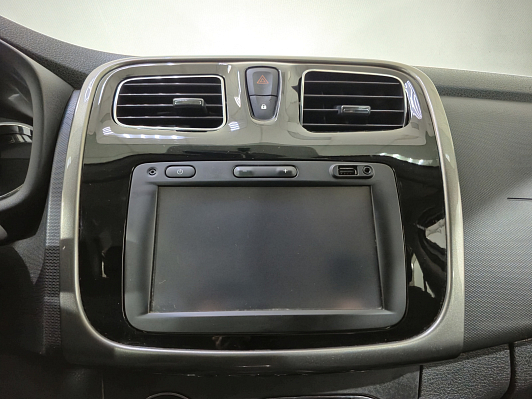Renault Sandero Confort, 2015 года, пробег 154592 км