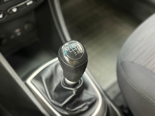 Hyundai Solaris, 2016 года, пробег 161000 км