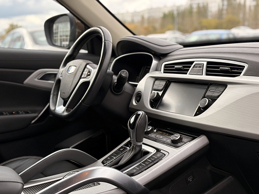 Geely Atlas Luxury, 2020 года, пробег 61339 км