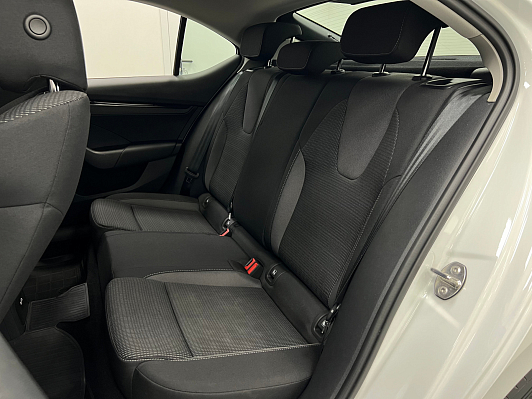 Skoda Octavia Ambition Plus, 2021 года, пробег 32405 км