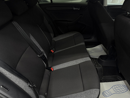 Skoda Rapid Active, 2021 года, пробег 33281 км