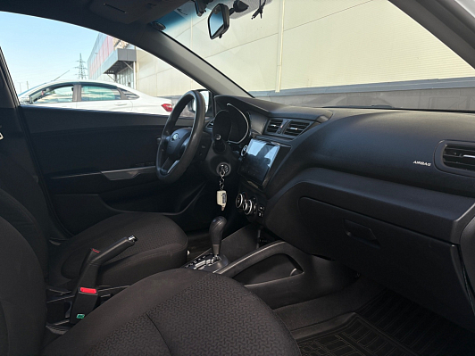 Kia Rio Luxe, 2013 года, пробег 213670 км